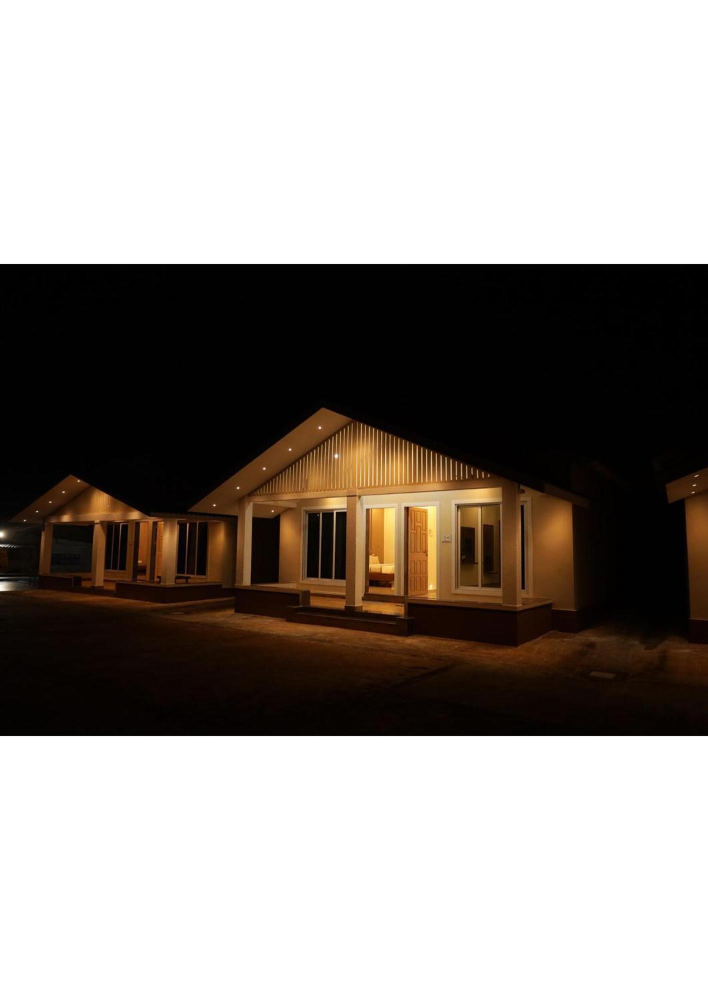 Nisarg Resort Guhāgar Zewnętrze zdjęcie